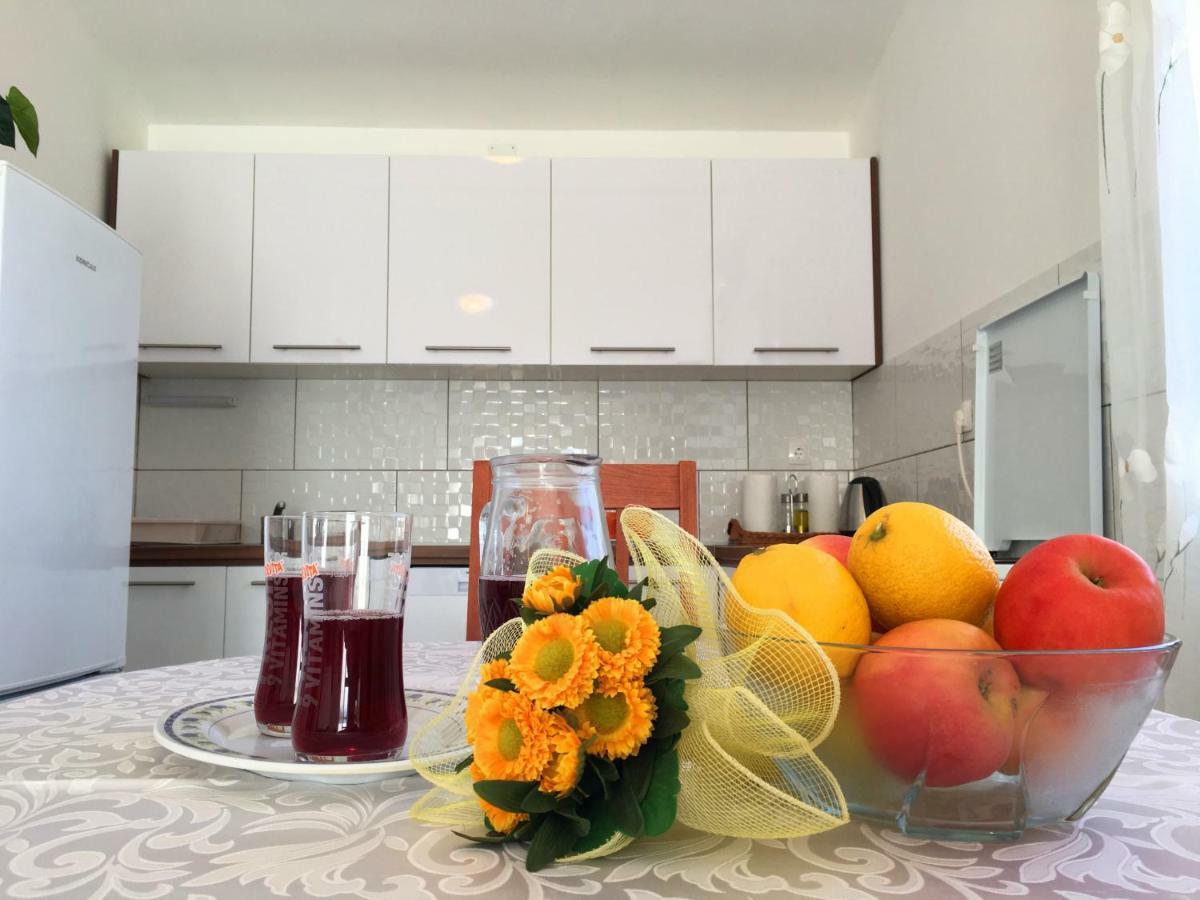 Apartment Marica Posedarje Εξωτερικό φωτογραφία