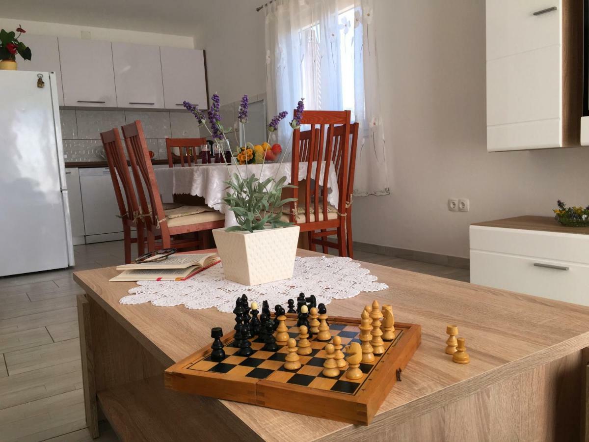 Apartment Marica Posedarje Εξωτερικό φωτογραφία